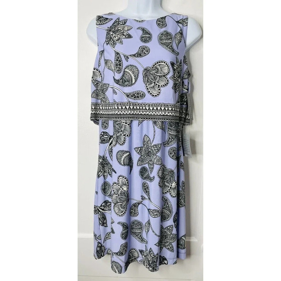 Donna Morgan Dress 8 Paisley Purple Stretch Tiered Classic Floral Business Soft - Picture 1 of 13